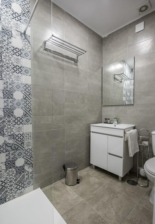 Apartamentos Turisticos Domus Seleqtia Plaza Mayor Caces 외부 사진